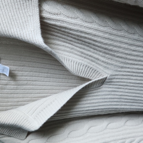 Nordstrom Signature - Cashmere/Wool Cable Knit Sweater, Oatmeal, Size L - Picture 7 of 14